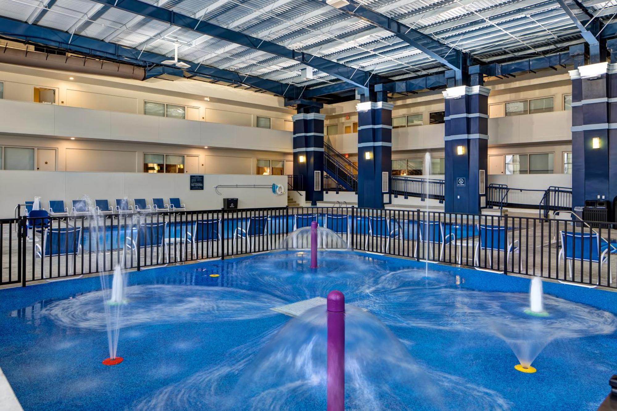 Four Points By Sheraton Peoria Exterior photo