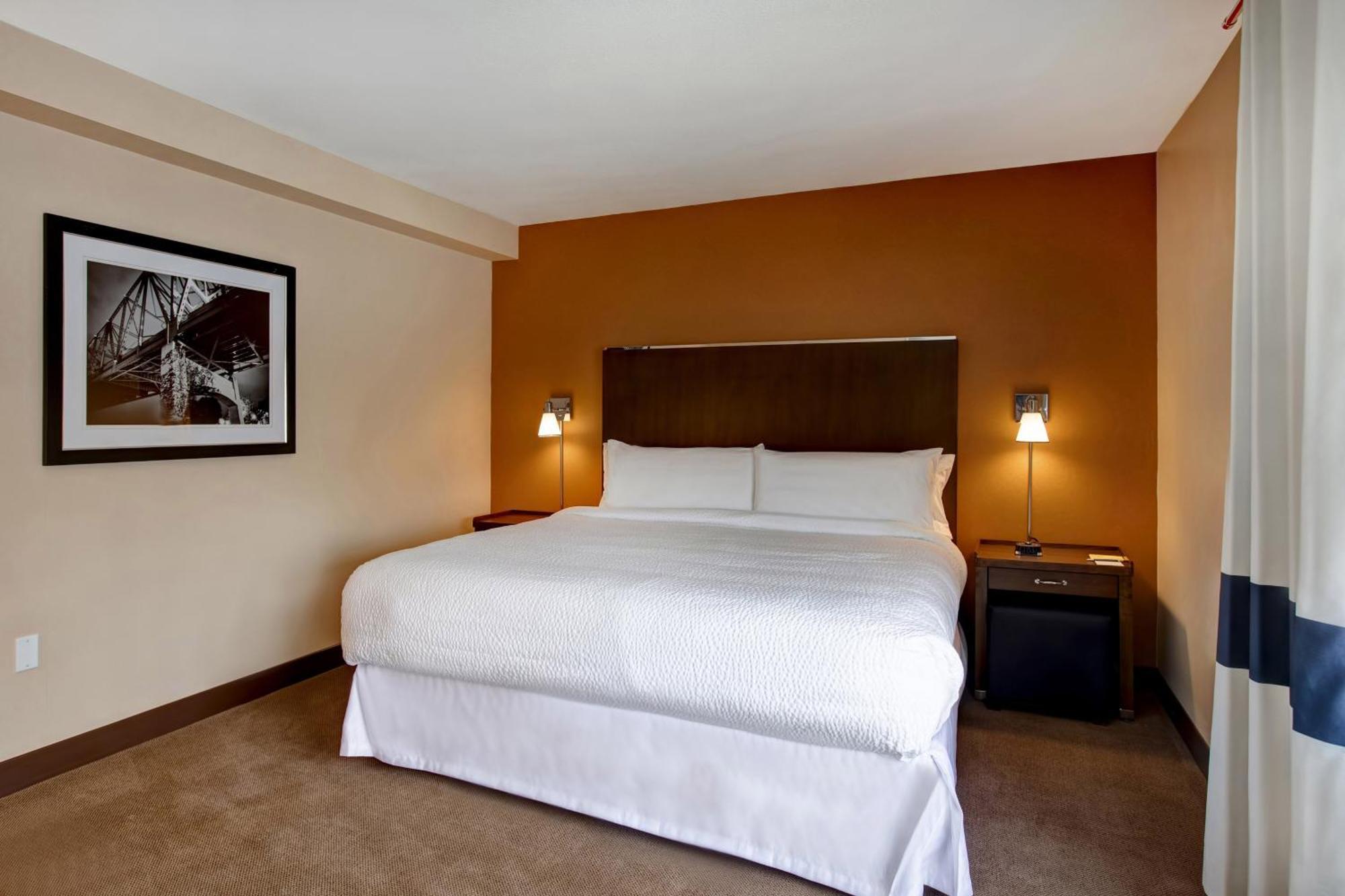 Four Points By Sheraton Peoria Exterior photo