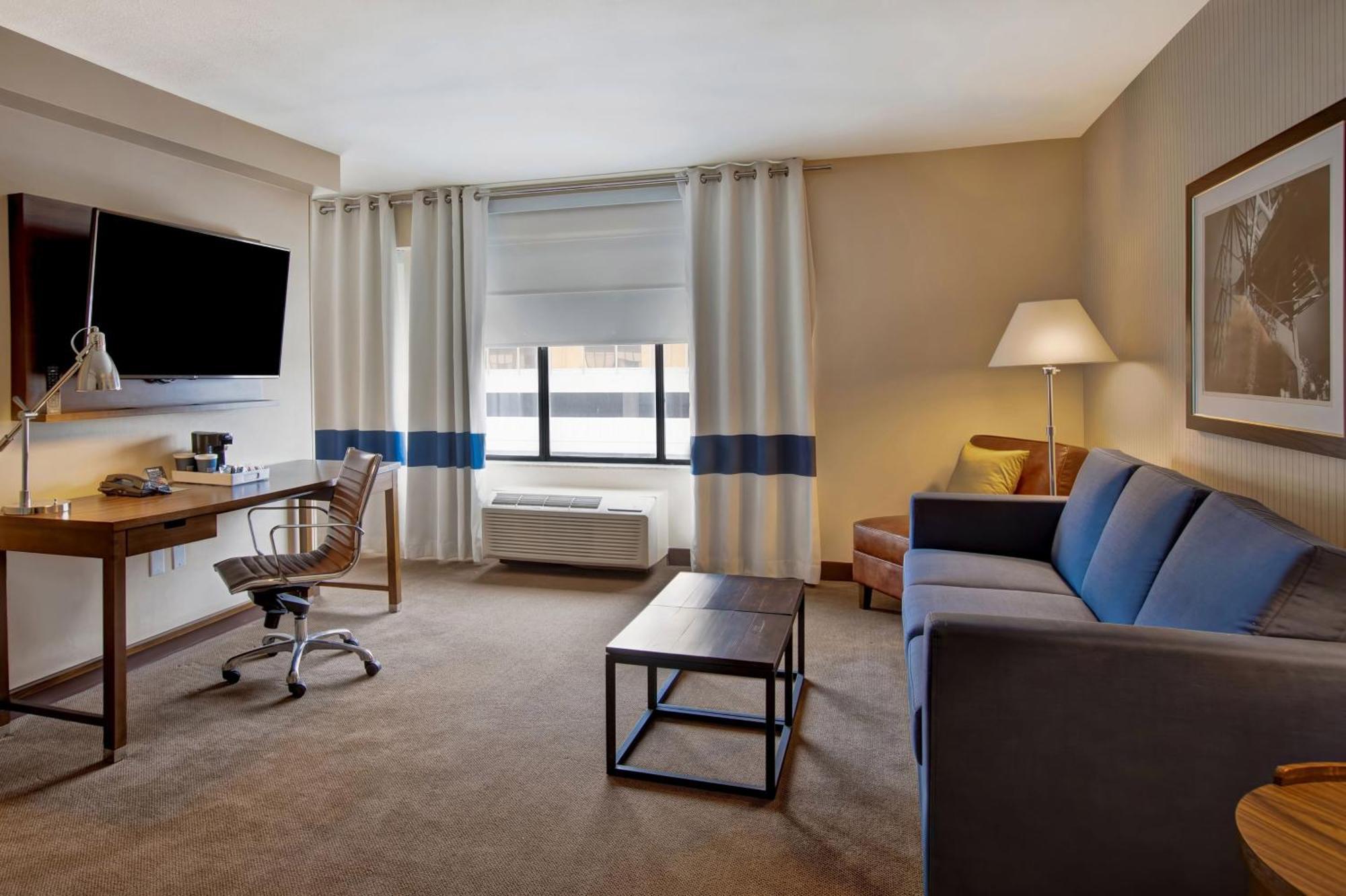 Four Points By Sheraton Peoria Exterior photo