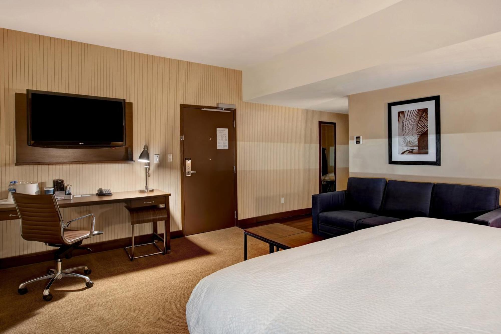 Four Points By Sheraton Peoria Exterior photo